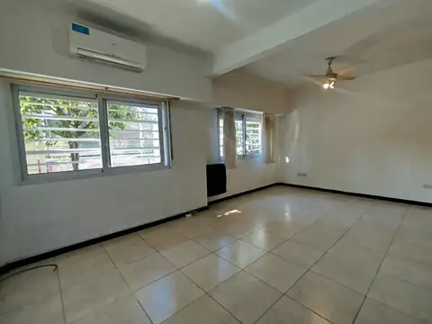 Departamento en Alquiler en Morón Norte, $ 425.000