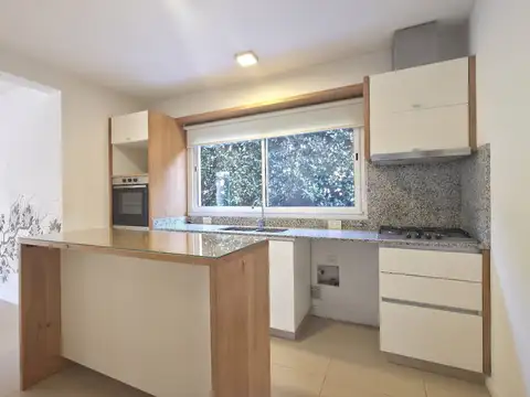 Casa Monoambiente con 3 baños