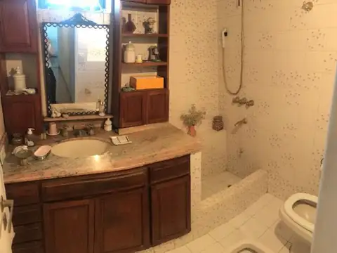 Departamento 3 ambientes con 2 baños