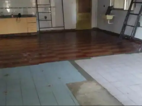 Galpon en Venta en Moron Sur, USD 120.000