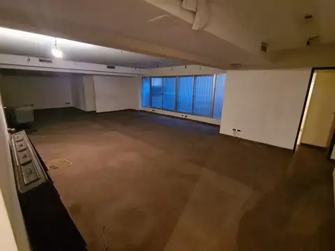 Oficina en Alquiler al Norte