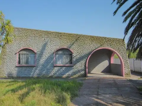 14.078 m²- 18 Lotes Con Atractivas Mejoras