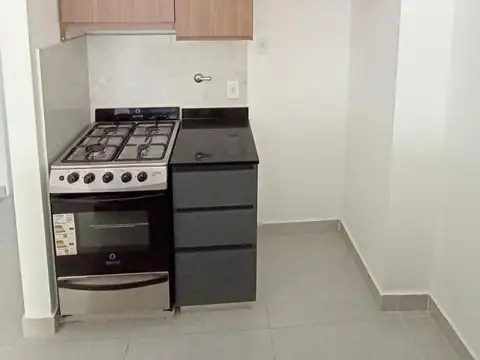 Departamento en Alquiler en Caseros, $ 599.000