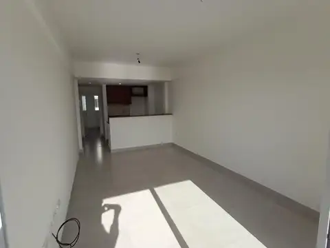 Departamento de 2 ambientes en alquiler, Caseros