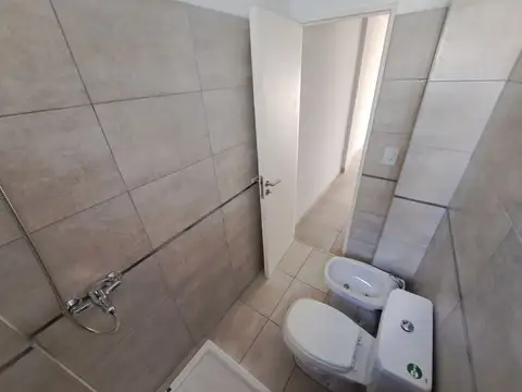 VENTA Departamento monoambiente. Balcón al frente - Pichincha, Rosario