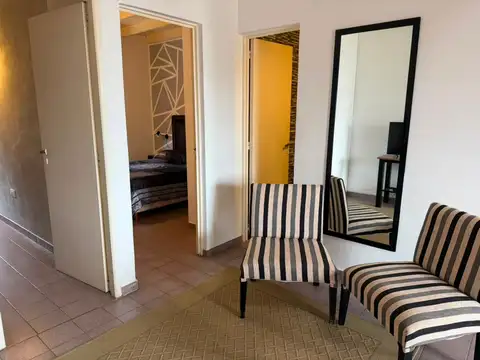 Departamento en Alquiler con 1 cocheras