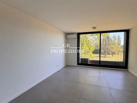 Venta de Departamento en, Pilar, Club Bamboo