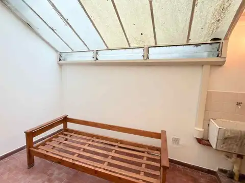 Venta Monoambiente c/Patio cubierto Olivos