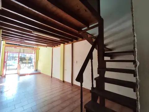 Local en alquiler en Castelar Sur