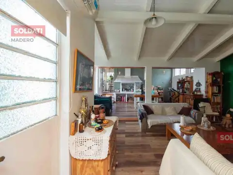 Depto Tipo Casa 7 ambientes con 3 baños