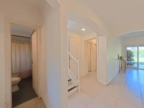 Casa en Venta en La Chacra, USD 480.000