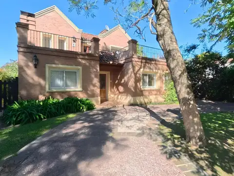 CASA-5 AMBIENTES-VENTA-Bo Co LA CHACRA-VICTORIA