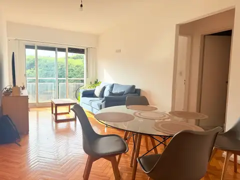 Departamento en Venta en Villa del Parque, USD 140.000