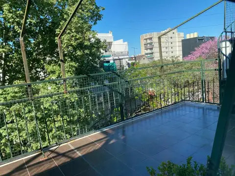 Avenida Salvador María del Carril 3500