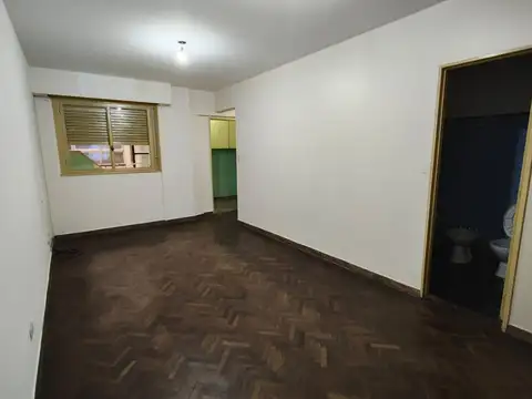 Departamento en Alquiler en Floresta, $ 340.000