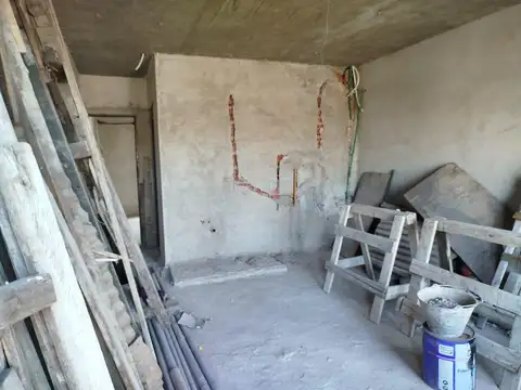Departamento en Venta en Isidro Casanova, USD 140.000