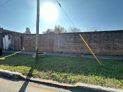 Terreno en venta en centro de G. de Laferrere