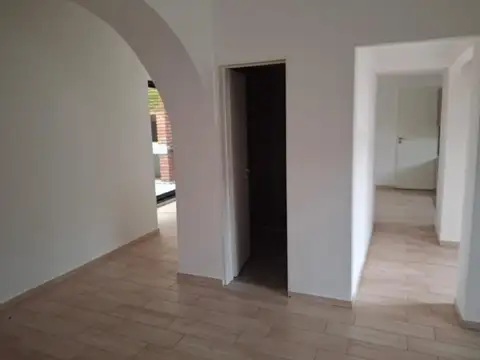 Depto Tipo Casa en Alquiler 20 años