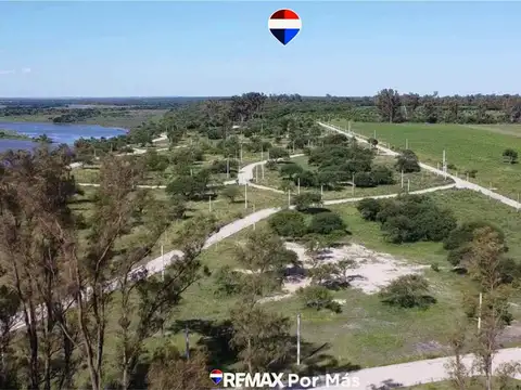 Lotes en Venta frente al Río en Piedras Blancas