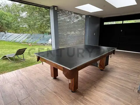 Casa en Alquiler Temporal con 2 cocheras