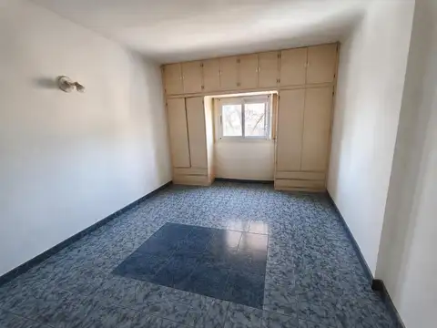 Intendente Becco 700