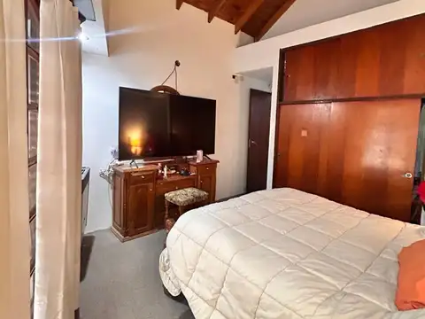 CASA EN VENTA- MATADEROS