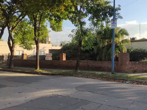Terreno en Venta 21,65  mts Fondo