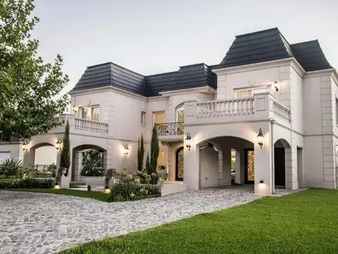 Casa  en Venta en Estancias del Pilar, Pilar, G.B.A. Zona Norte