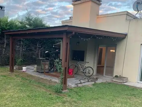 Casa en Venta en Altos de Hudson I, USD 270.000