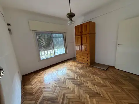 Alquiler departamento 3 ambientes en planta baja