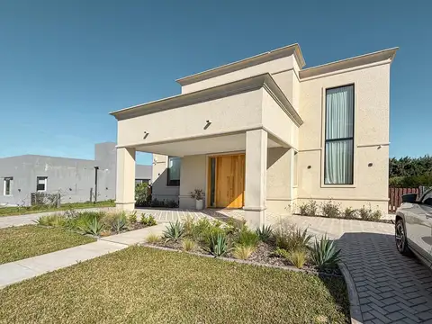 Puerto Roldan 'Lote 358