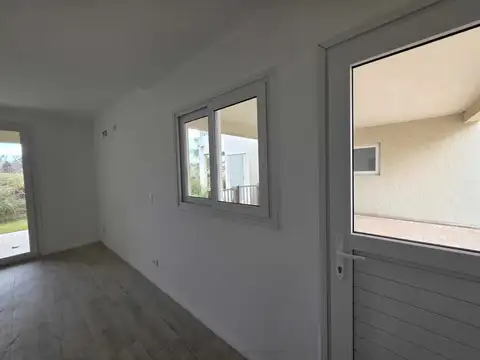 Casa en Venta en La Lonja, USD 174.000