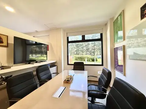 Alquiler oficina 60m2 Edificio INSIGNIA M3 en Parque Empresarial Austral, Pilar