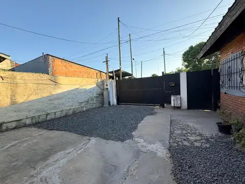 CASA 3 AMBIENTES - MERLO
