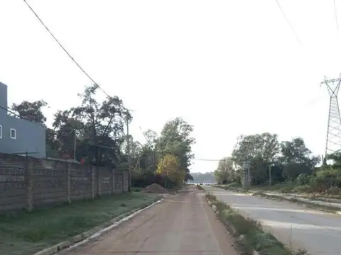 Terreno en Venta 15  mts Frente