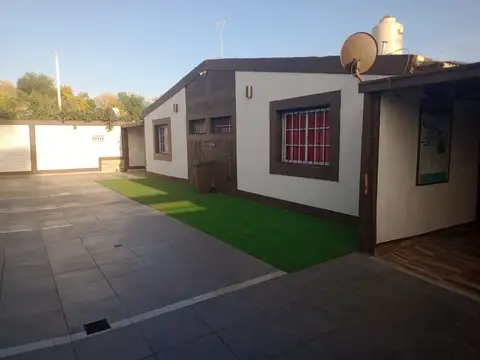 VENDO COMPLEJO DE CABAÑAS EN MALARGUE CENTRICO