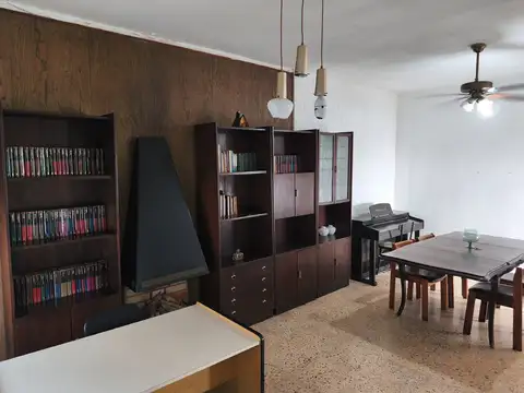 Casa en Alquiler en Avellaneda, $ 850.000