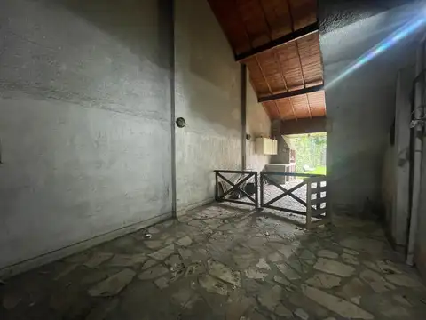 Depto Tipo Casa en Alquiler de 3 dormitorios