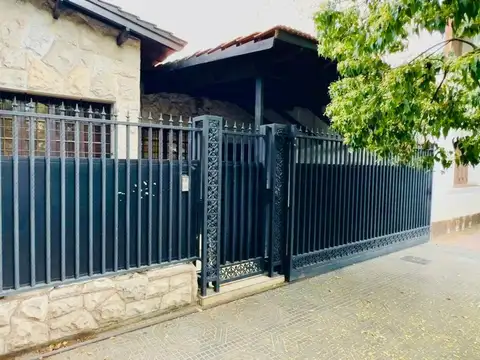 Casa en Venta de 5 dormitorios