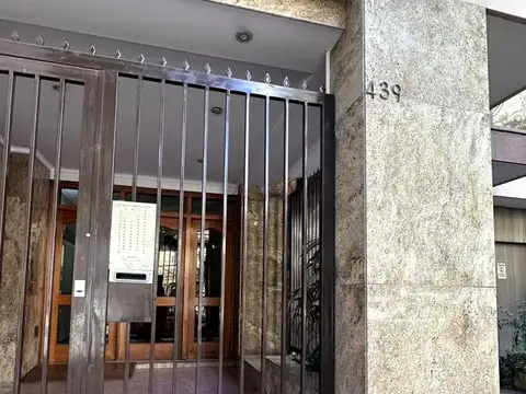 Departamento en Venta de 2 dorm con cochera Nueva Cordoba