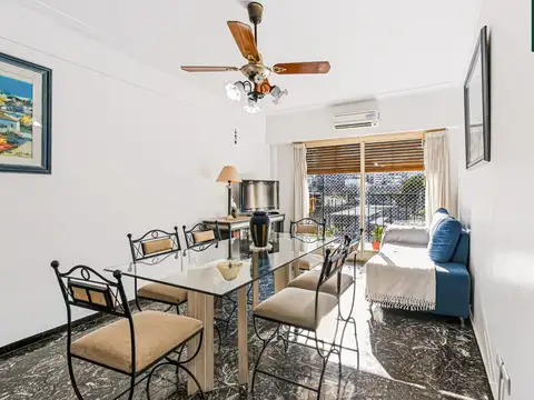 Departamento 4 ambientes con 2 baños