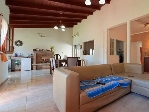 Casa en Venta al Este