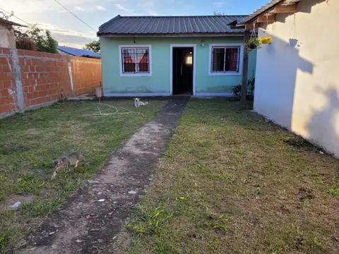 Casa en Venta con 1 cochera