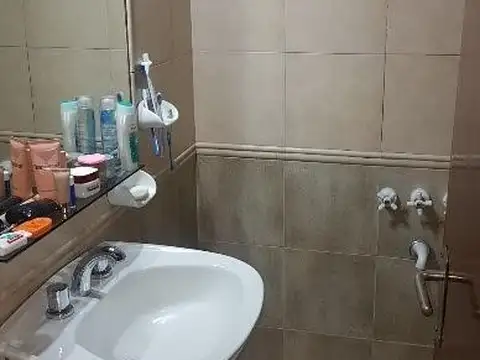 Casa  en Venta ubicado en Quilmes Oeste, Quilmes, G.B.A. Zona Sur - SVN0985_LP584778_1