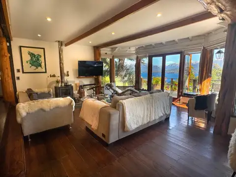 Casa en Venta en Villa la Angostura, Los Lagos