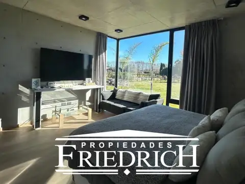 Casa 4 ambientes con 3 baños