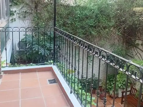 Departamento 2 ambientes con balcon aterrazado!