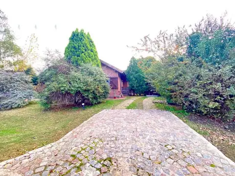 Echeverria del Lago, Canning