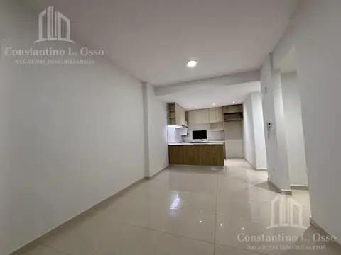 Departamento dos ambientes - con cochera - Alquiler