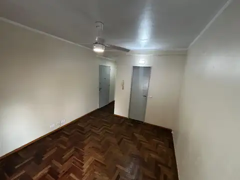 Departamento Monoambiente en San Martin Centro